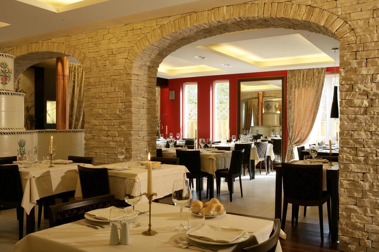 Albergo Ristorante Marcheno Buitenkant foto