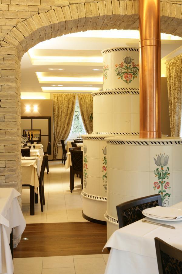 Albergo Ristorante Marcheno Buitenkant foto
